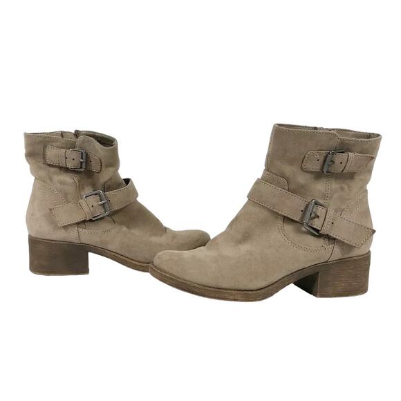 Dolce Vita DV Target Short Faux Tan Suede Low Ankle Boots Size 9.5 - Picture 1 of 8